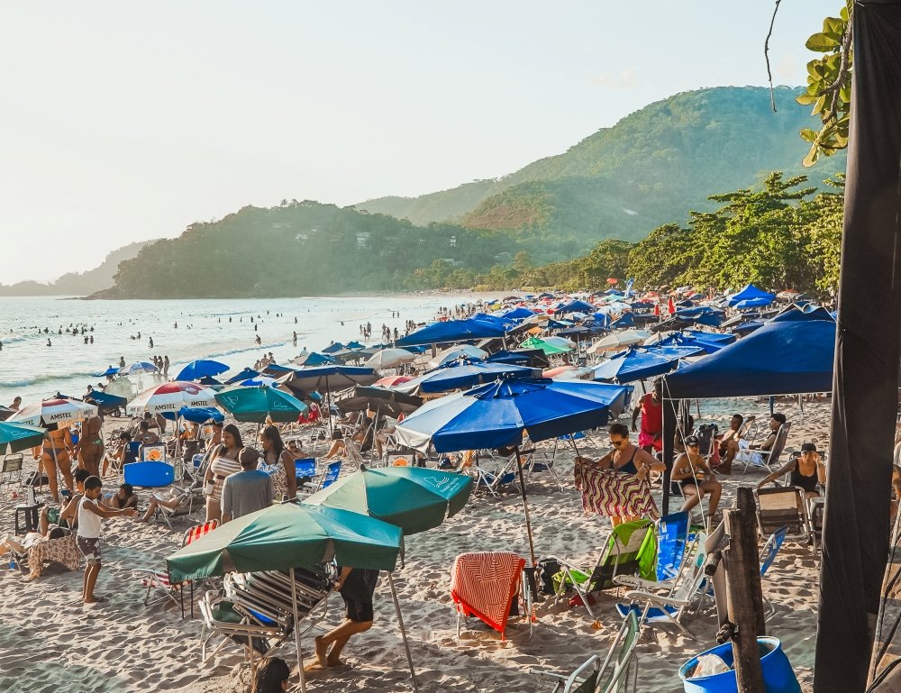 São Sebastião se destaca com a maior aprovação do turismo no litoral paulista, aponta levantamento estadual