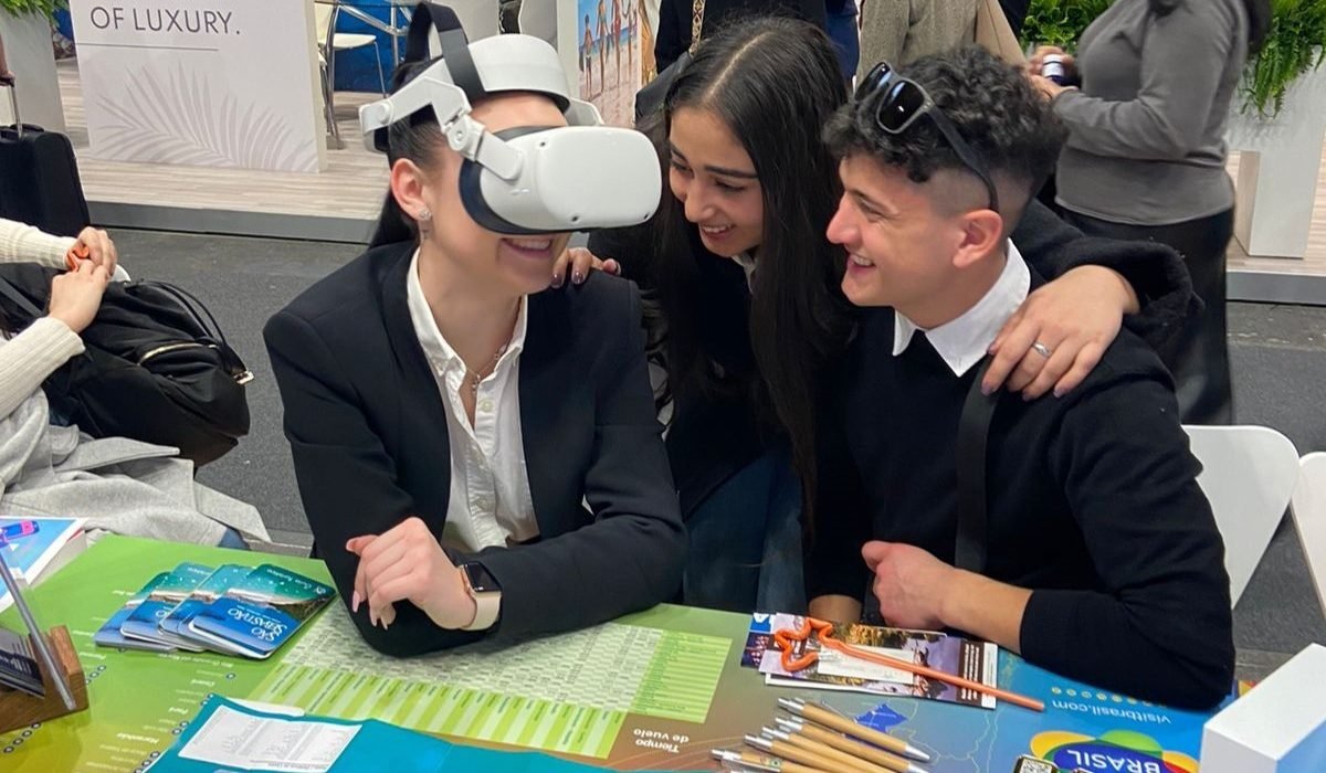 Avistamento de baleias jubartes em São Sebastião é destaque na Feira Internacional de Turismo de Madrid1