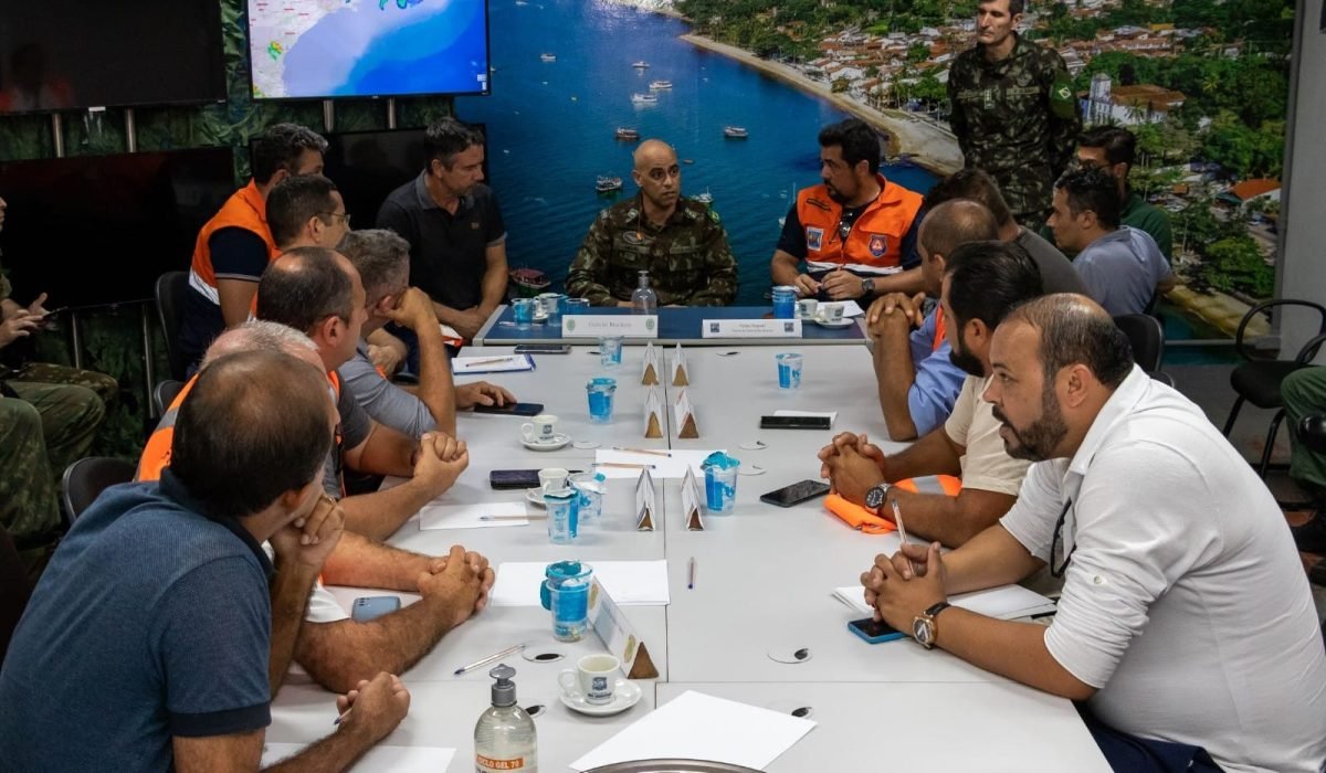 Felipe Augusto fala sobre projetos que pedem verbas para São Sebastião amenizar efeitos das chuvas barrados pela Câmara Municipal 01