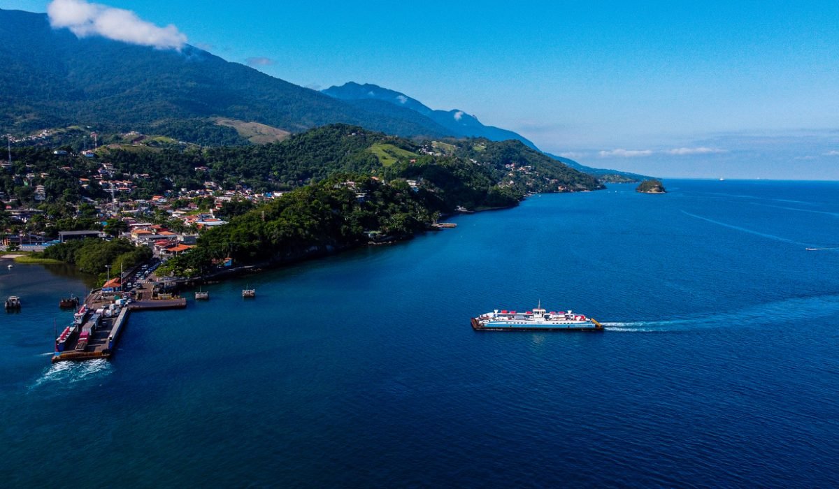 Ilhabela espera receber mais de 30 mil turistas no feriado do Dia do Trabalho - Foto Paulo Estefani
