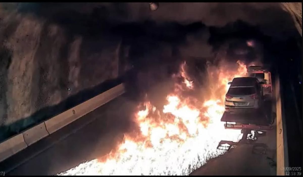 Incêndio em reboque bloqueia túnel na Rodovia dos Tamoios nesta segunda-feira