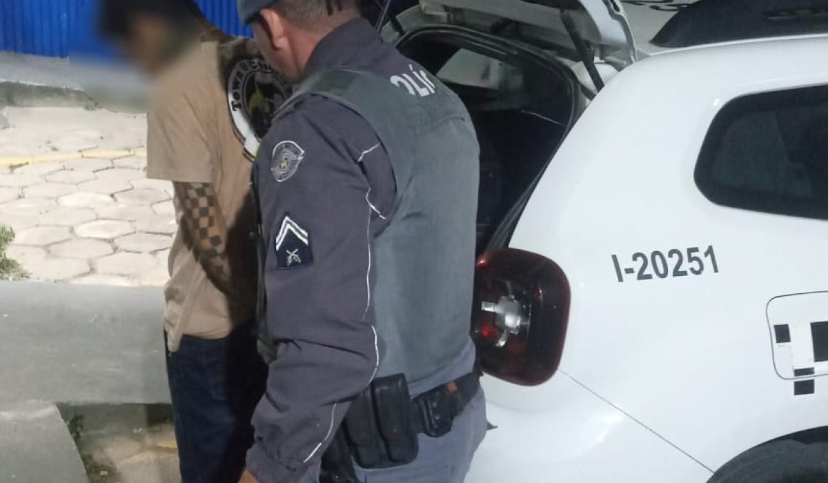 Jovem é preso por tráfico de drogas na região sul de Caraguatatuba 1