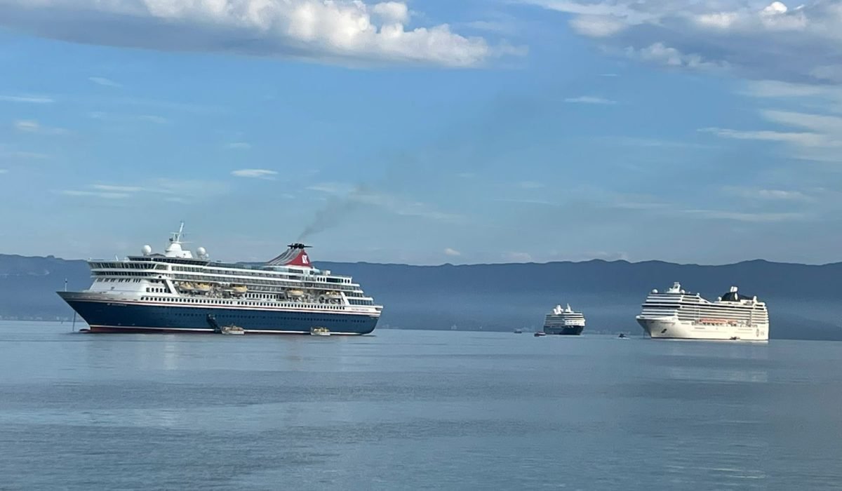 Navios