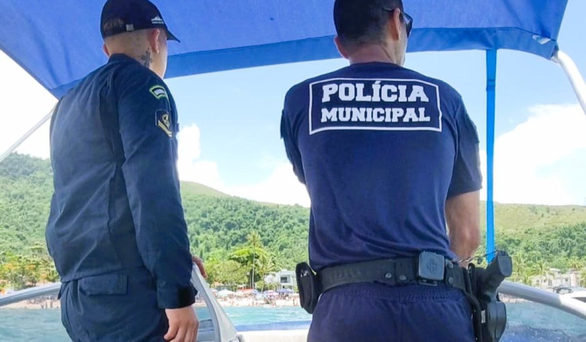 Polícia Municipal de São Sebastião realiza fiscalização de embarcações em parceria com a Marinha do Brasil (1)
