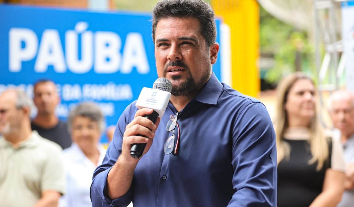 Prefeito de São Sebastião anuncia reajuste de 10� para servidores