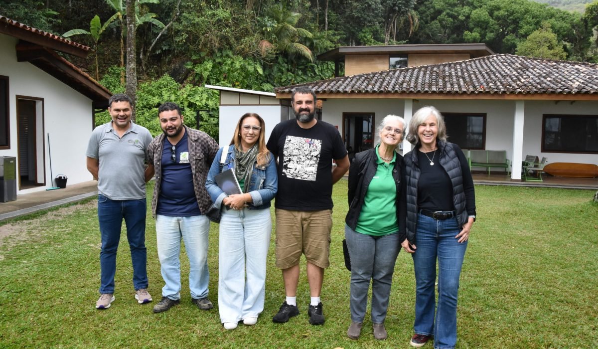 Prefeitura de Ilhabela e Associação Barreiros unem forças para recuperação ambiental da Praia de Barreiros (3)