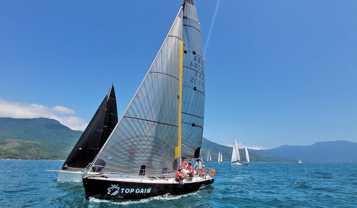 REGATA-ILHABELA2