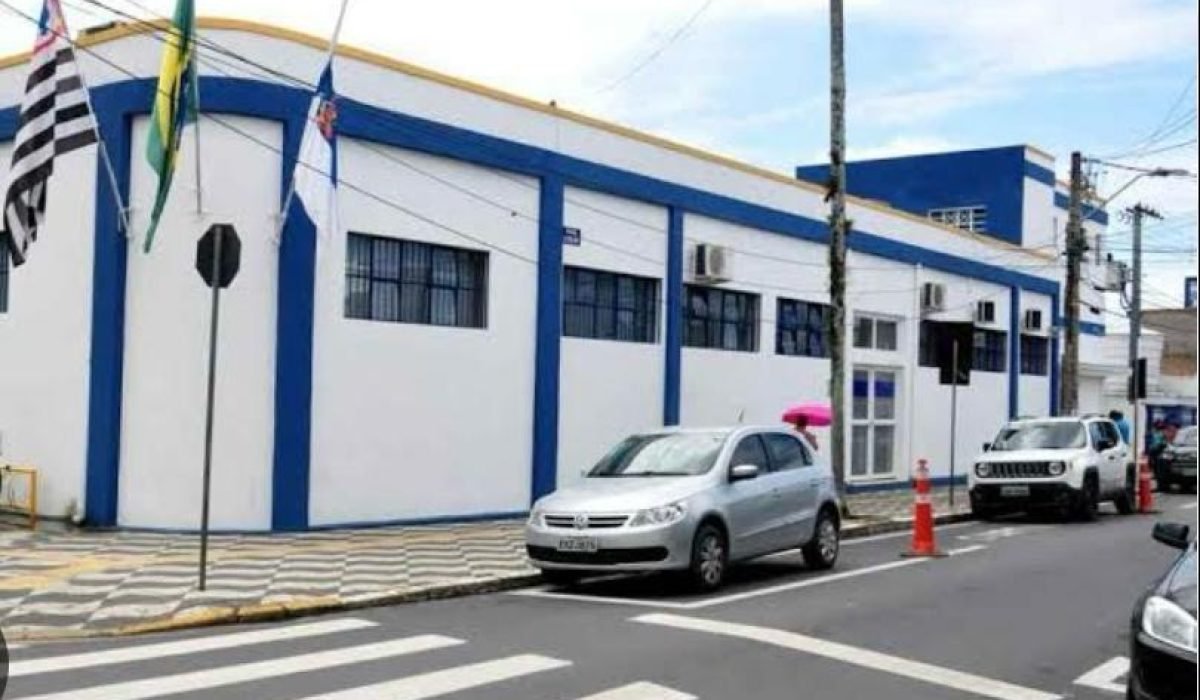 dfa4aa05-30e7-452f-b3b1-dec1f6154d67