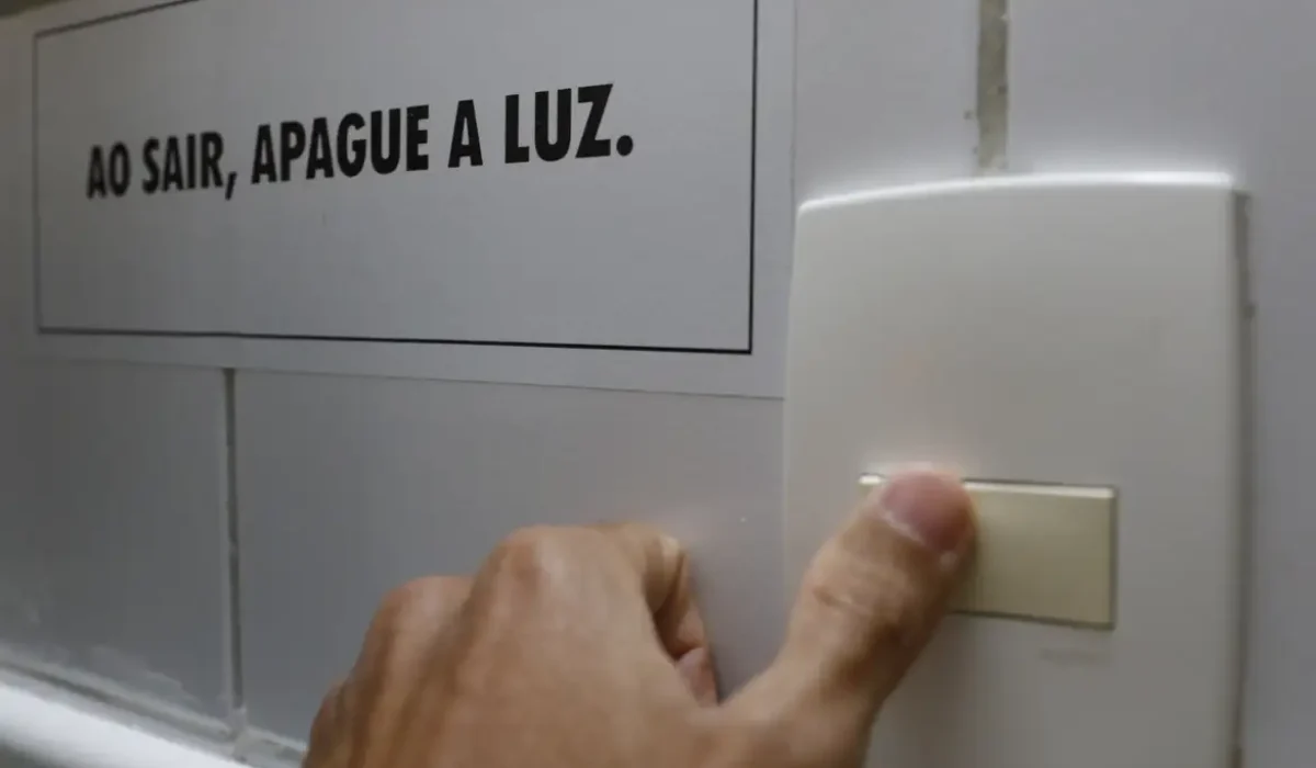energia_eletrica_interruptor_de_luz_energia070720211247